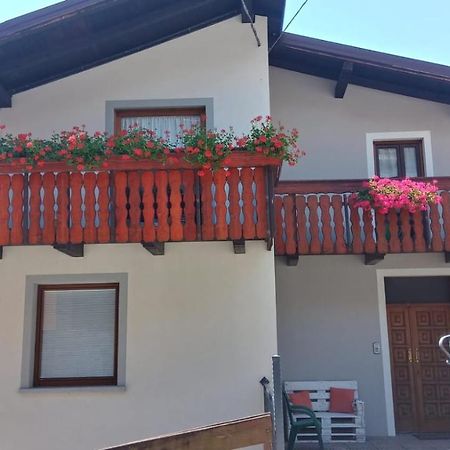 B&B Da Laura Cimbergo Екстериор снимка